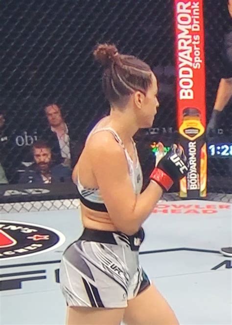 Following a unanimous decision win over Aspen Ladd in the UFC Vegas 40 main event, Dumont has now. . Norma dumont butt